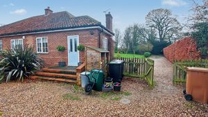 Photo 13- click for photo gallery